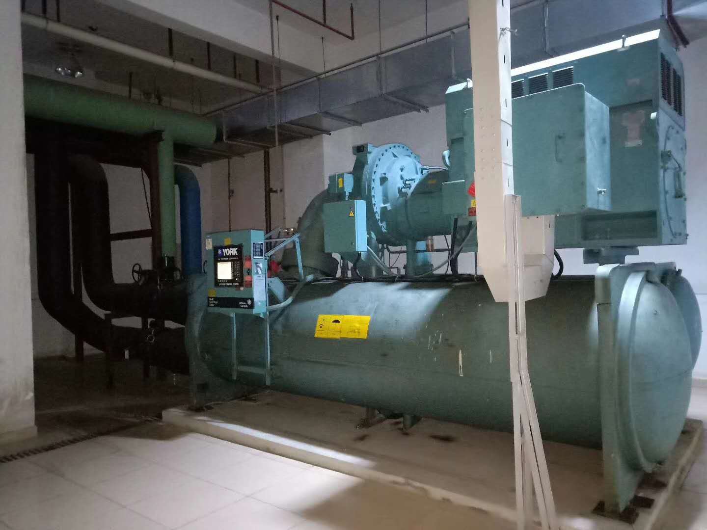 廣州中央空調(diào)節(jié)能改造-水蓄冷，冰蓄冷